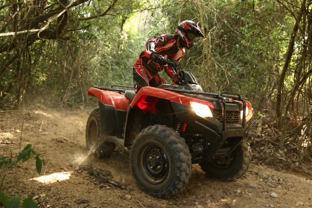 DURATRAX - Dicas de Pilotagem para Subidas Íngremes com Quadriciclo em Cajamar